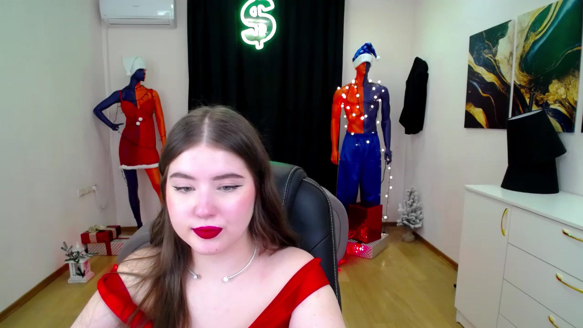 Gallery image thumbnail from AdmireMyEyes's myfreecams stream on, 12/24/2024, 07:46 image 4 of 20