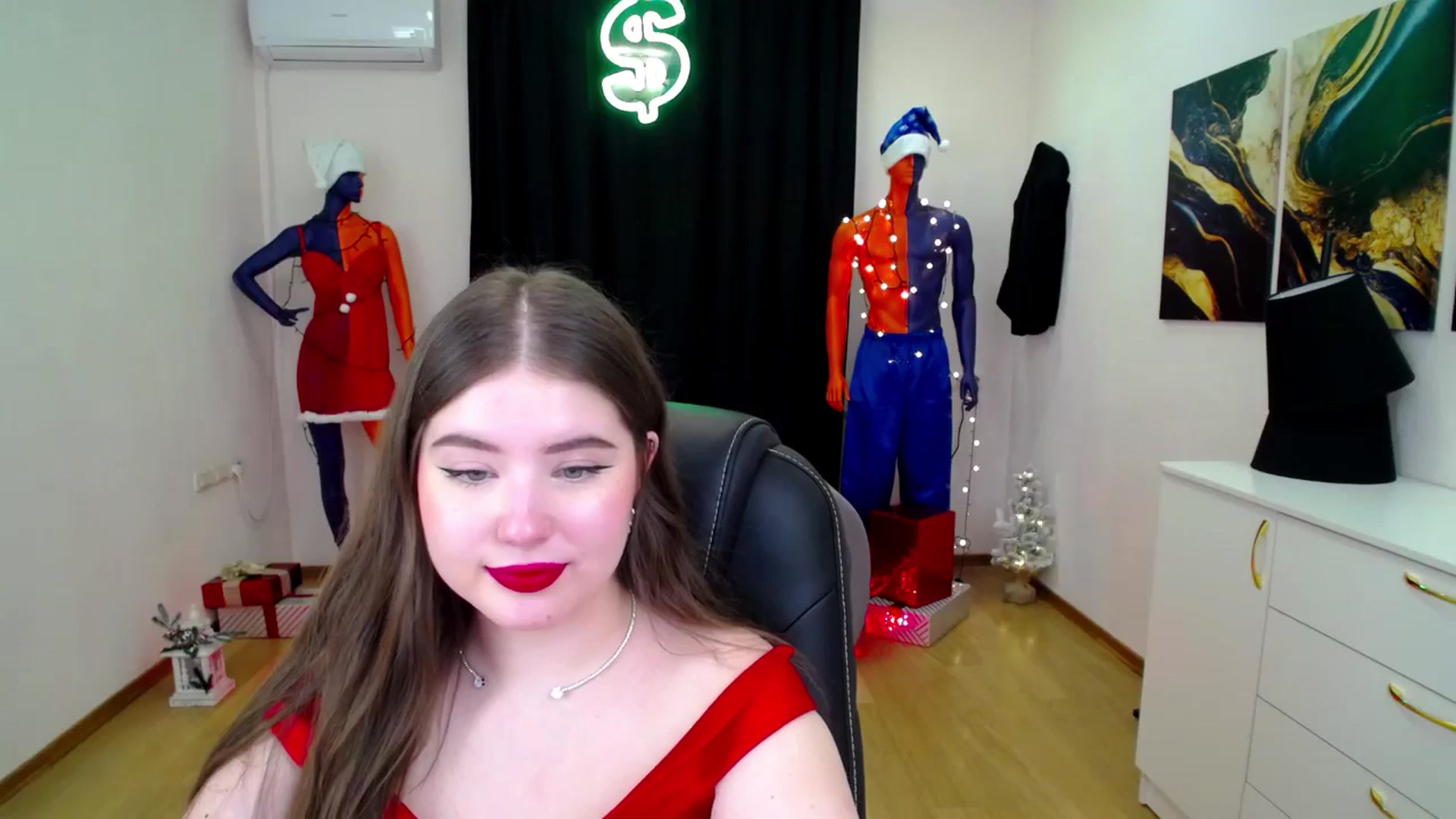 Gallery image thumbnail from AdmireMyEyes's myfreecams stream on, 12/24/2024, 07:46 image 12 of 20