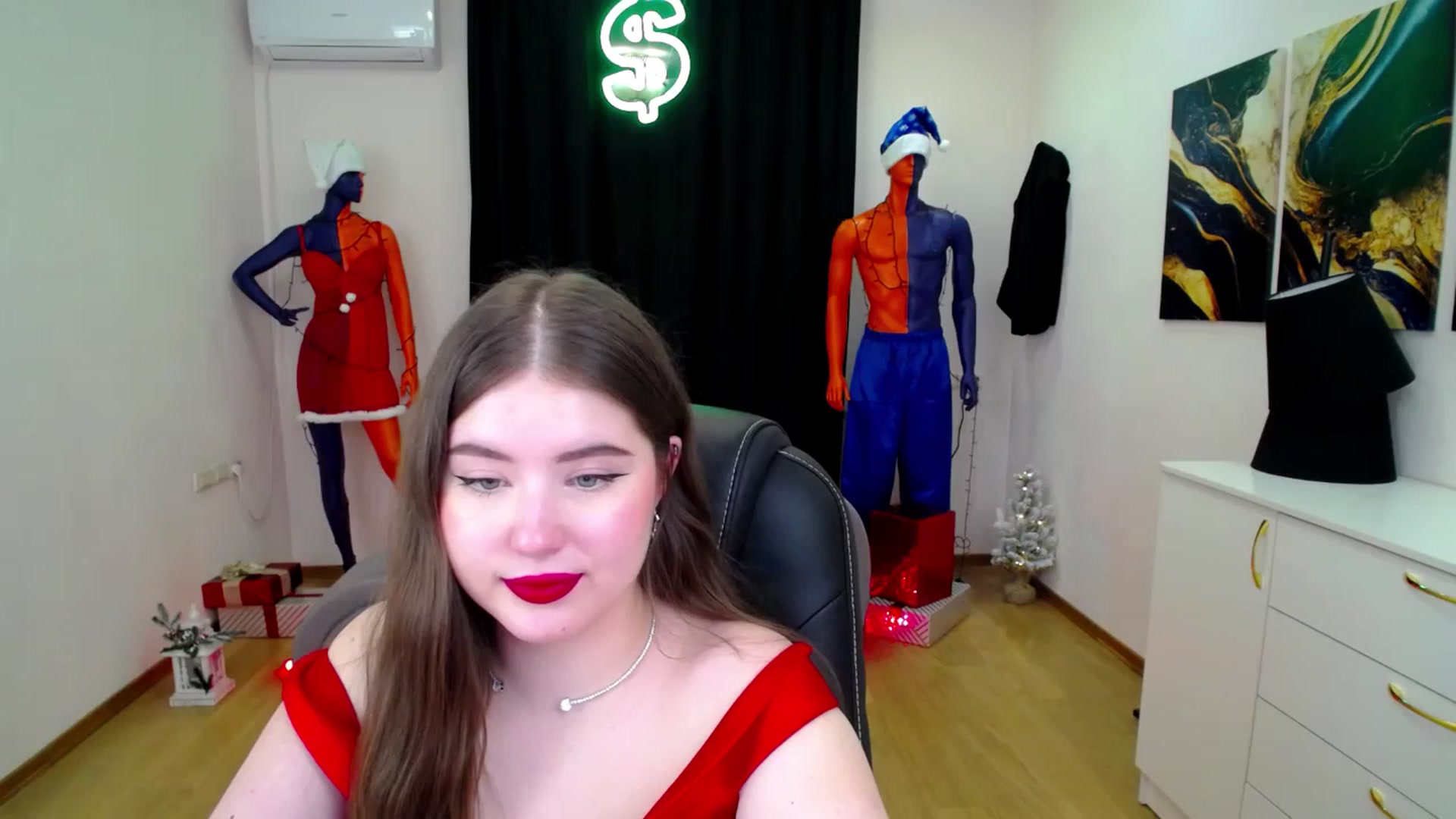 Gallery image thumbnail from AdmireMyEyes's myfreecams stream on, 12/24/2024, 07:46 image 17 of 20