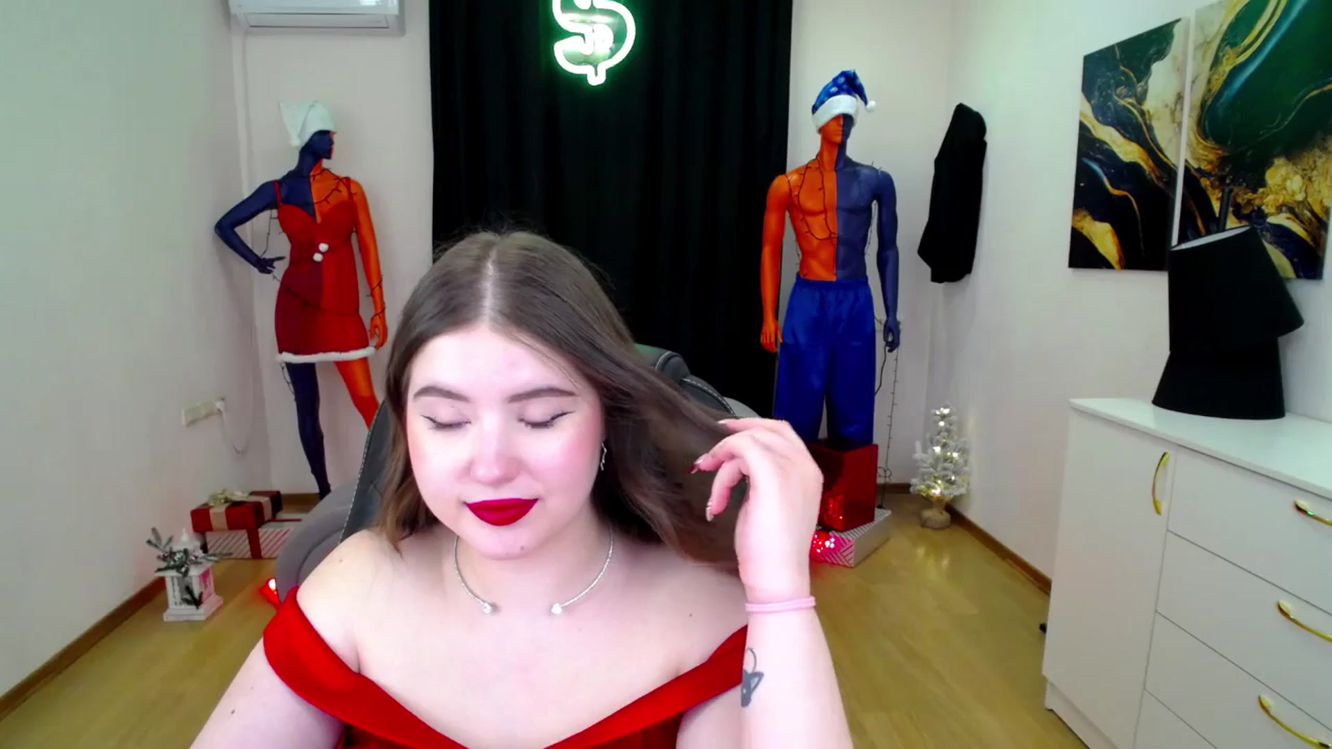 Gallery image thumbnail from AdmireMyEyes's myfreecams stream on, 12/24/2024, 08:44 image 8 of 20