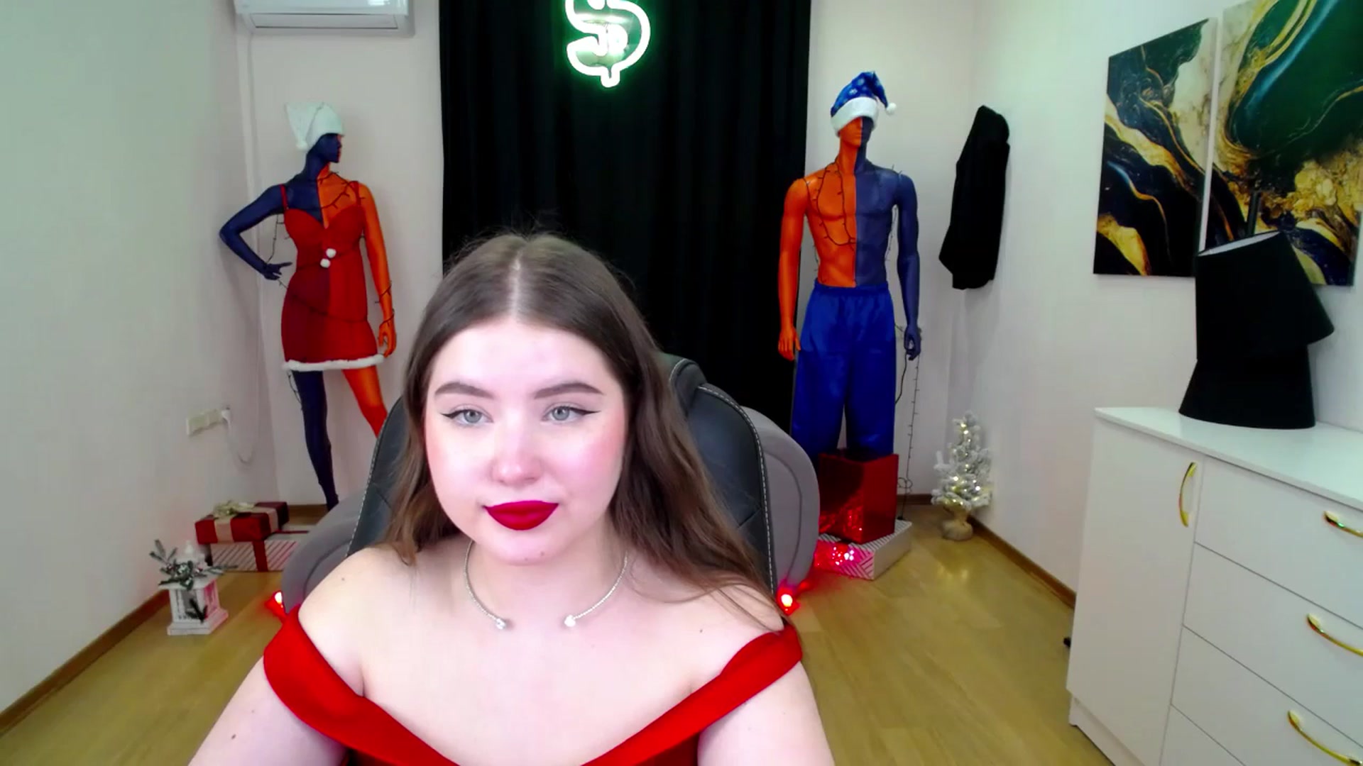Gallery image thumbnail from AdmireMyEyes's myfreecams stream on, 12/24/2024, 08:44 image 15 of 20