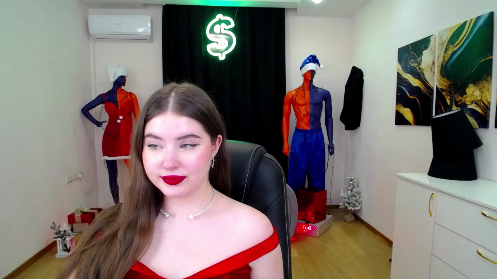 Gallery image thumbnail from AdmireMyEyes's myfreecams stream on, 12/24/2024, 09:48 image 19 of 20