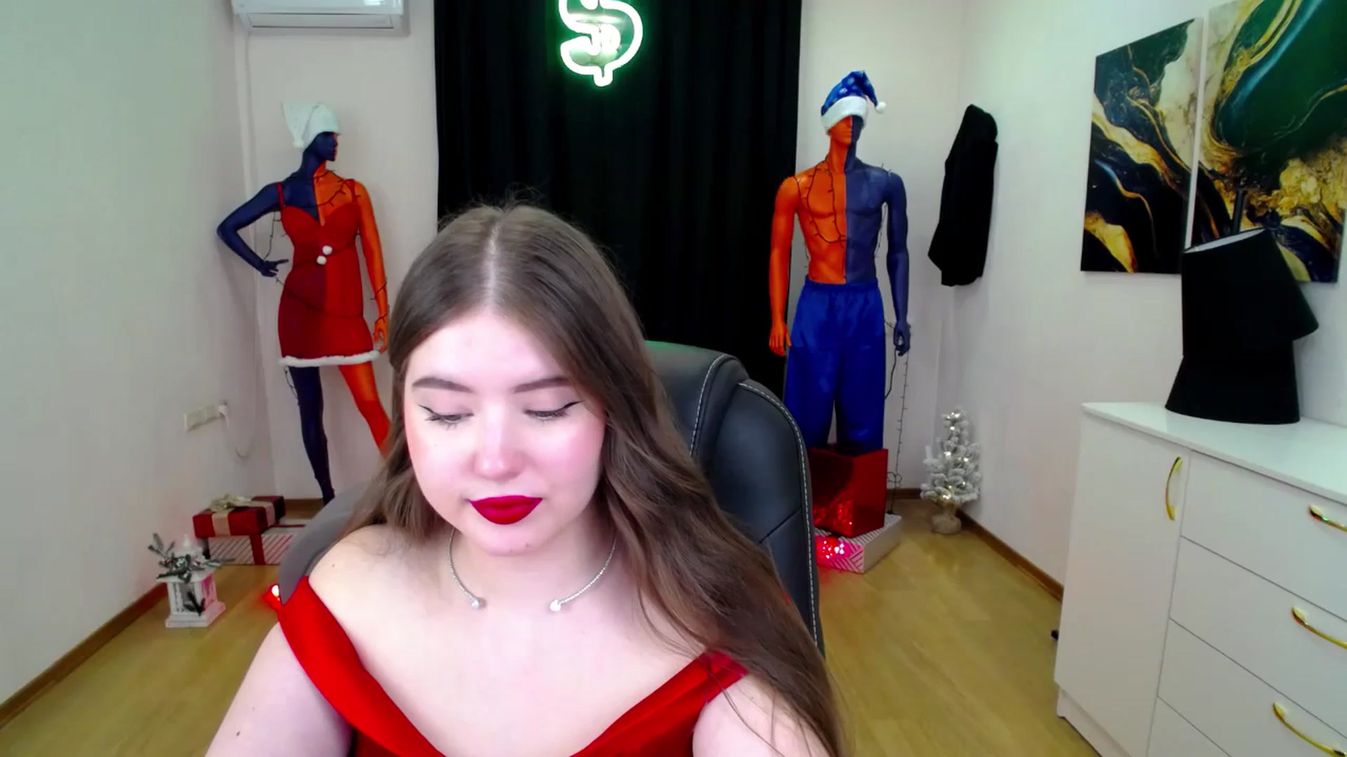Gallery image thumbnail from AdmireMyEyes's myfreecams stream on, 12/24/2024, 09:48 image 1 of 20