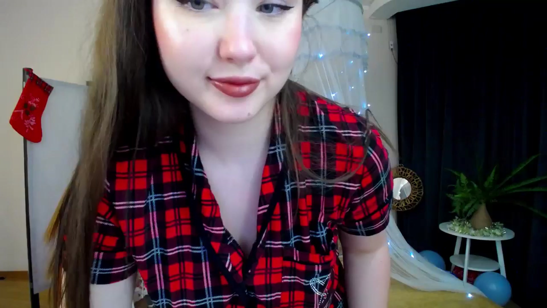 Gallery image thumbnail from AdmireMyEyes's myfreecams stream on, 12/26/2024, 21:47 image 20 of 20