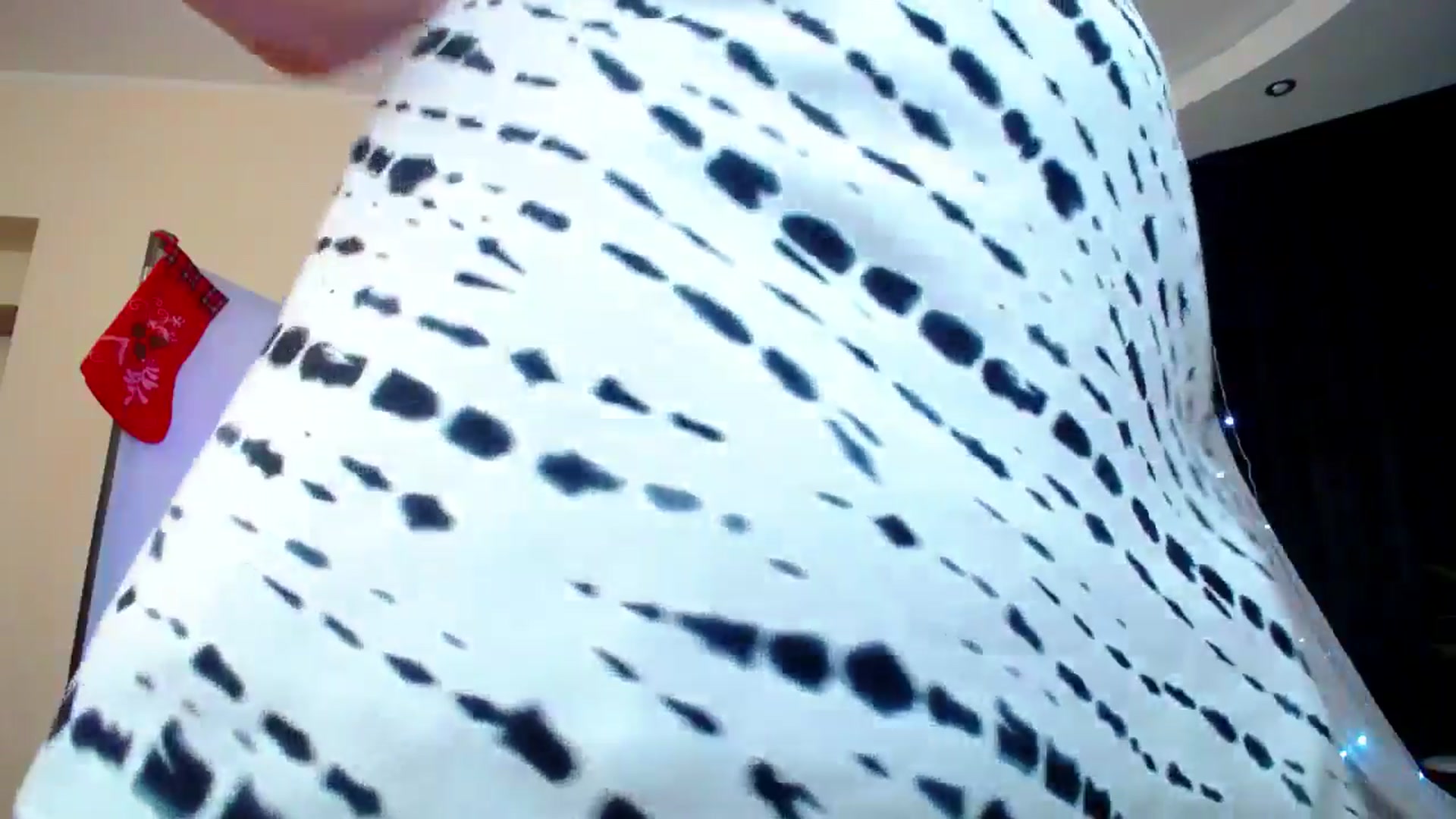Gallery image thumbnail from AdmireMyEyes's myfreecams stream on, 12/26/2024, 21:47 image 7 of 20