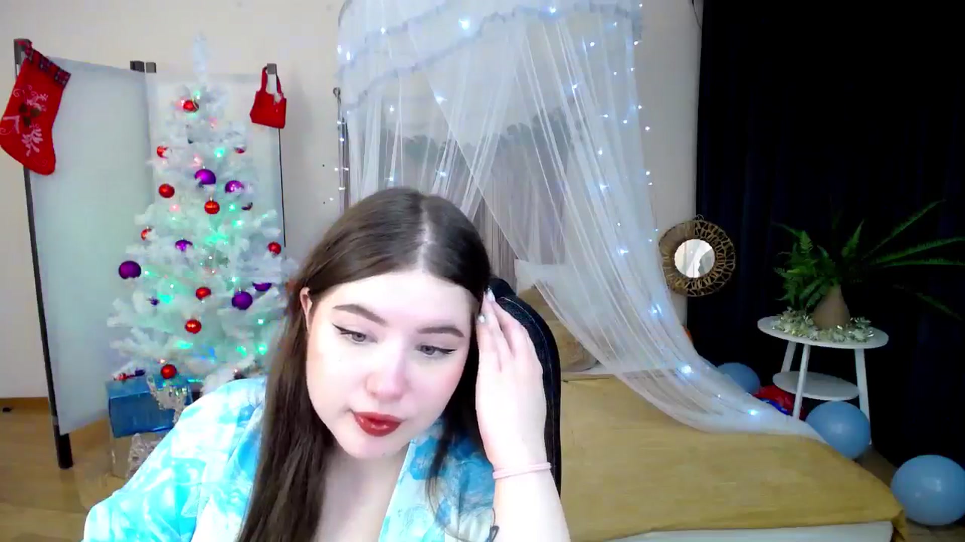 Gallery image thumbnail from AdmireMyEyes's myfreecams stream on, 12/27/2024, 18:36 image 20 of 20