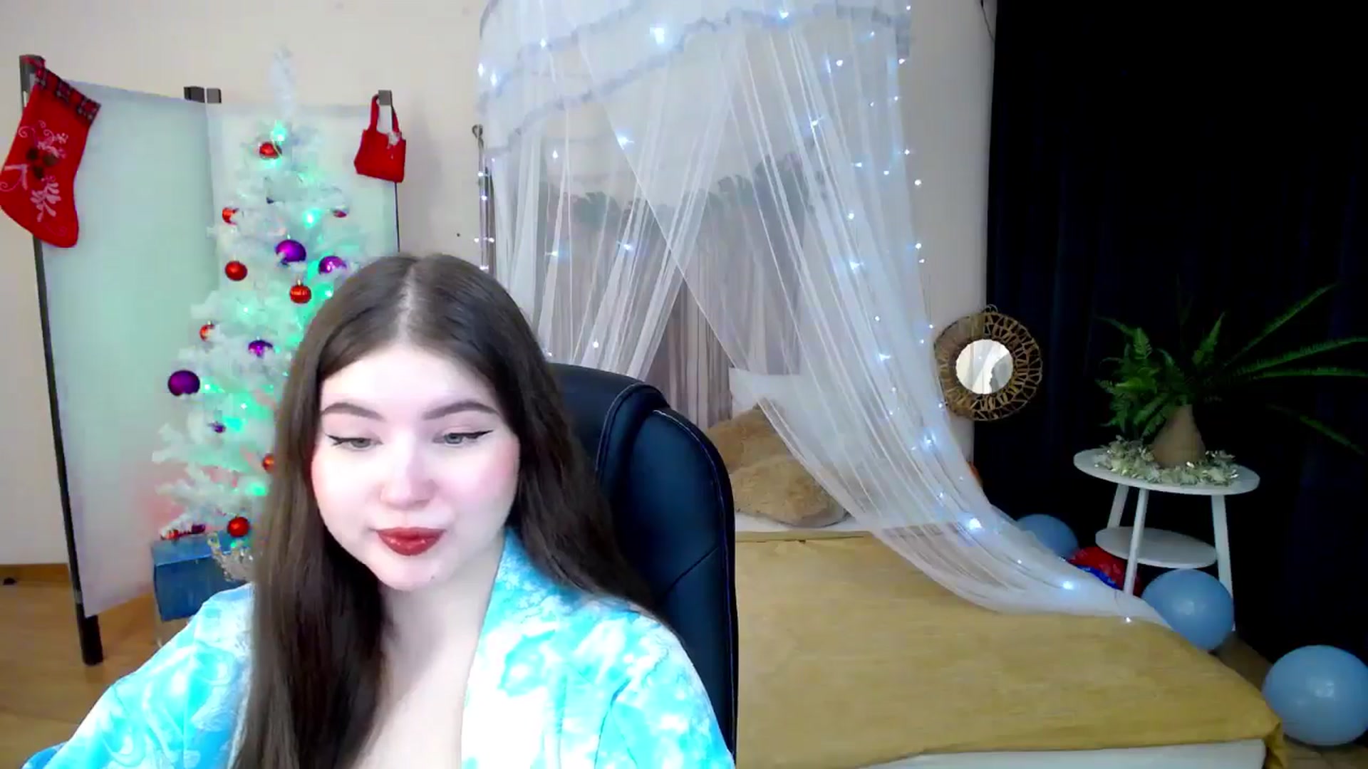Gallery image thumbnail from AdmireMyEyes's myfreecams stream on, 12/27/2024, 19:25 image 5 of 20