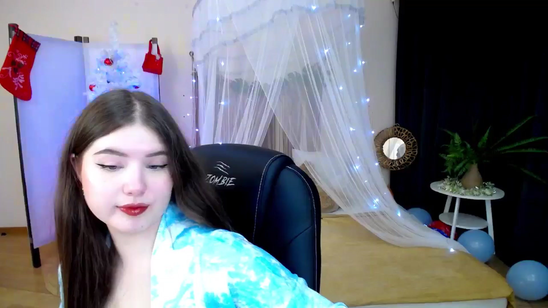 Gallery image thumbnail from AdmireMyEyes's myfreecams stream on, 12/27/2024, 19:25 image 20 of 20