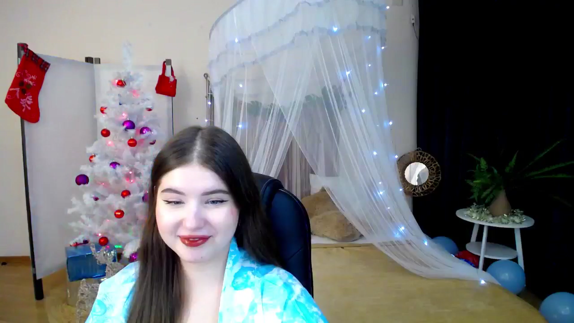 Gallery image thumbnail from AdmireMyEyes's myfreecams stream on, 12/27/2024, 22:29 image 10 of 20
