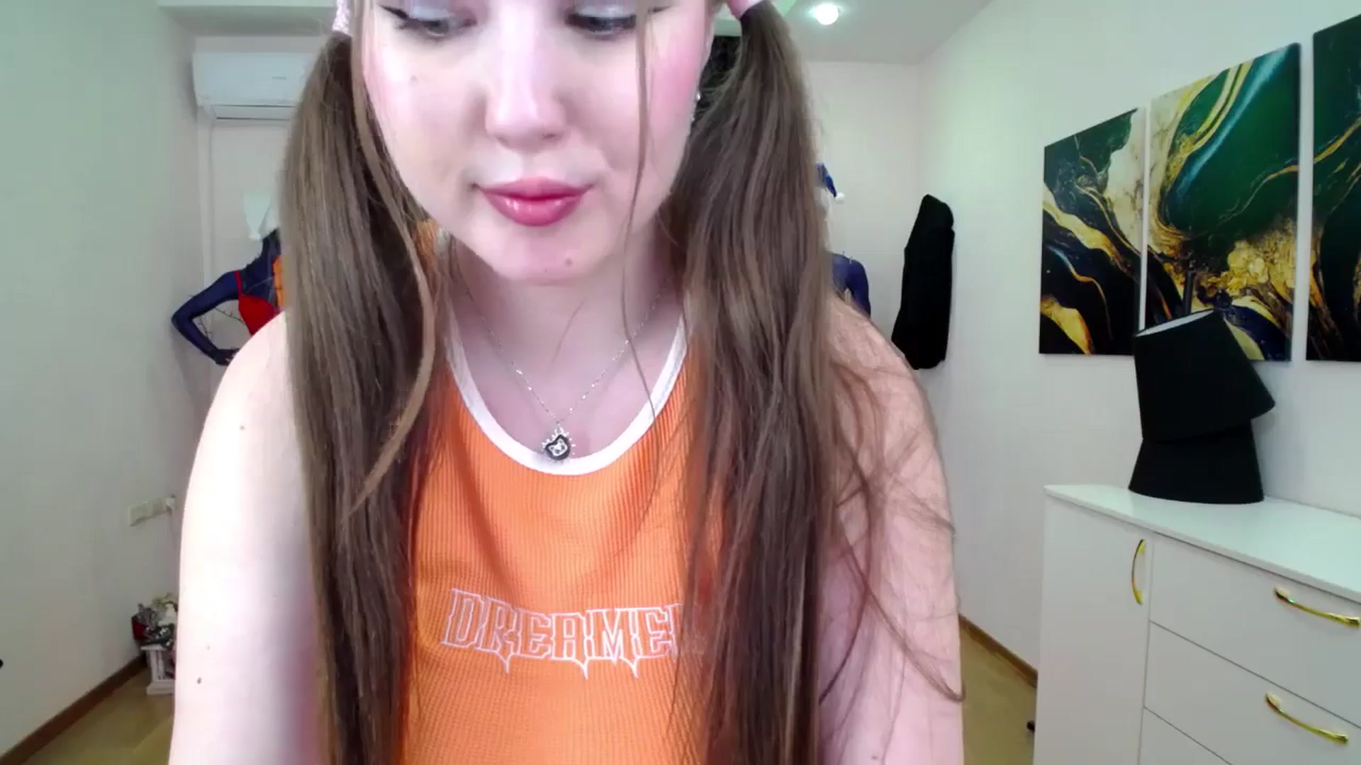 Gallery image thumbnail from AdmireMyEyes's myfreecams stream on, 12/30/2024, 09:22 image 15 of 20