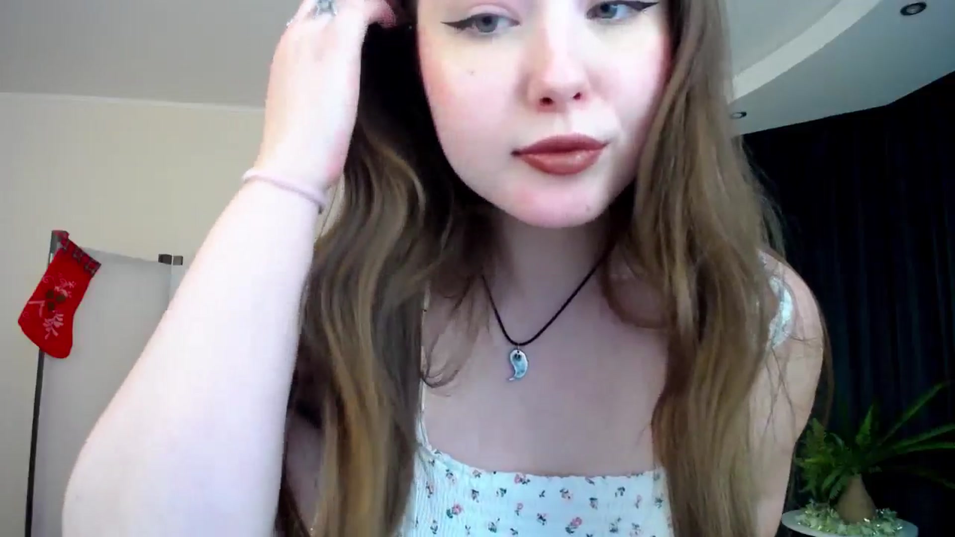 Gallery image thumbnail from AdmireMyEyes's myfreecams stream on, 01/15/2025, 07:17 image 19 of 20