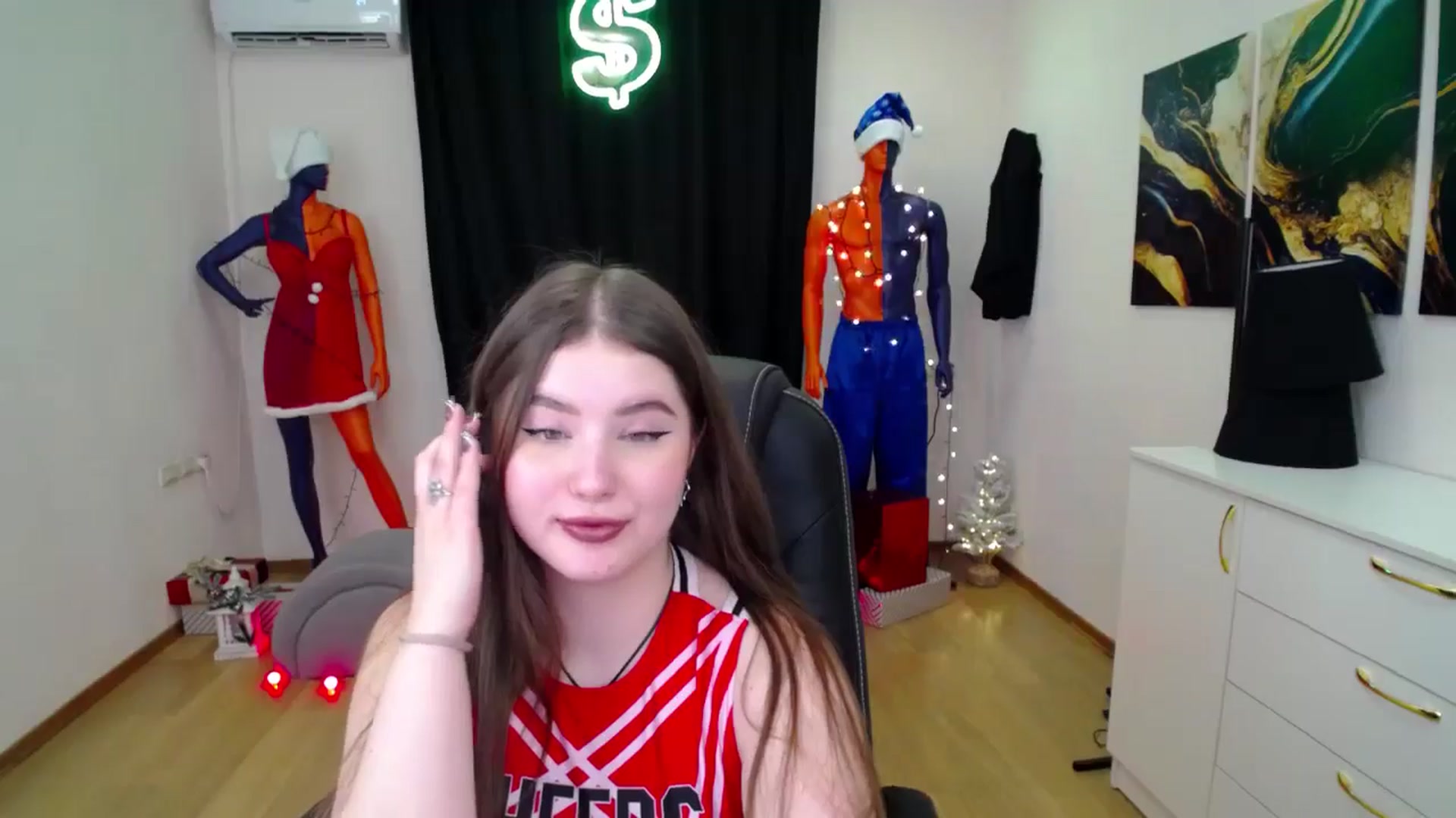 Gallery image thumbnail from AdmireMyEyes's myfreecams stream on, 01/16/2025, 07:47 image 17 of 20