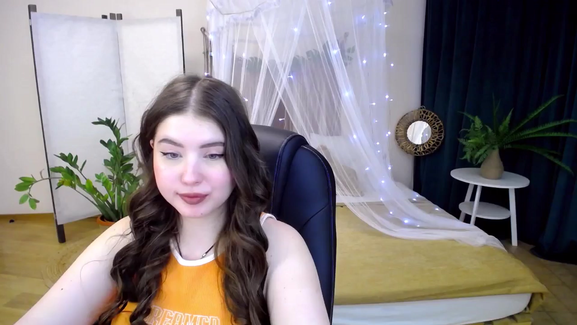 Gallery image thumbnail from AdmireMyEyes's myfreecams stream on, 01/17/2025, 06:42 image 18 of 20