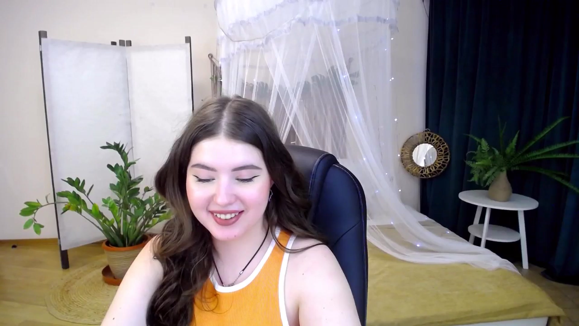 Gallery image thumbnail from AdmireMyEyes's myfreecams stream on, 01/17/2025, 08:45 image 2 of 20