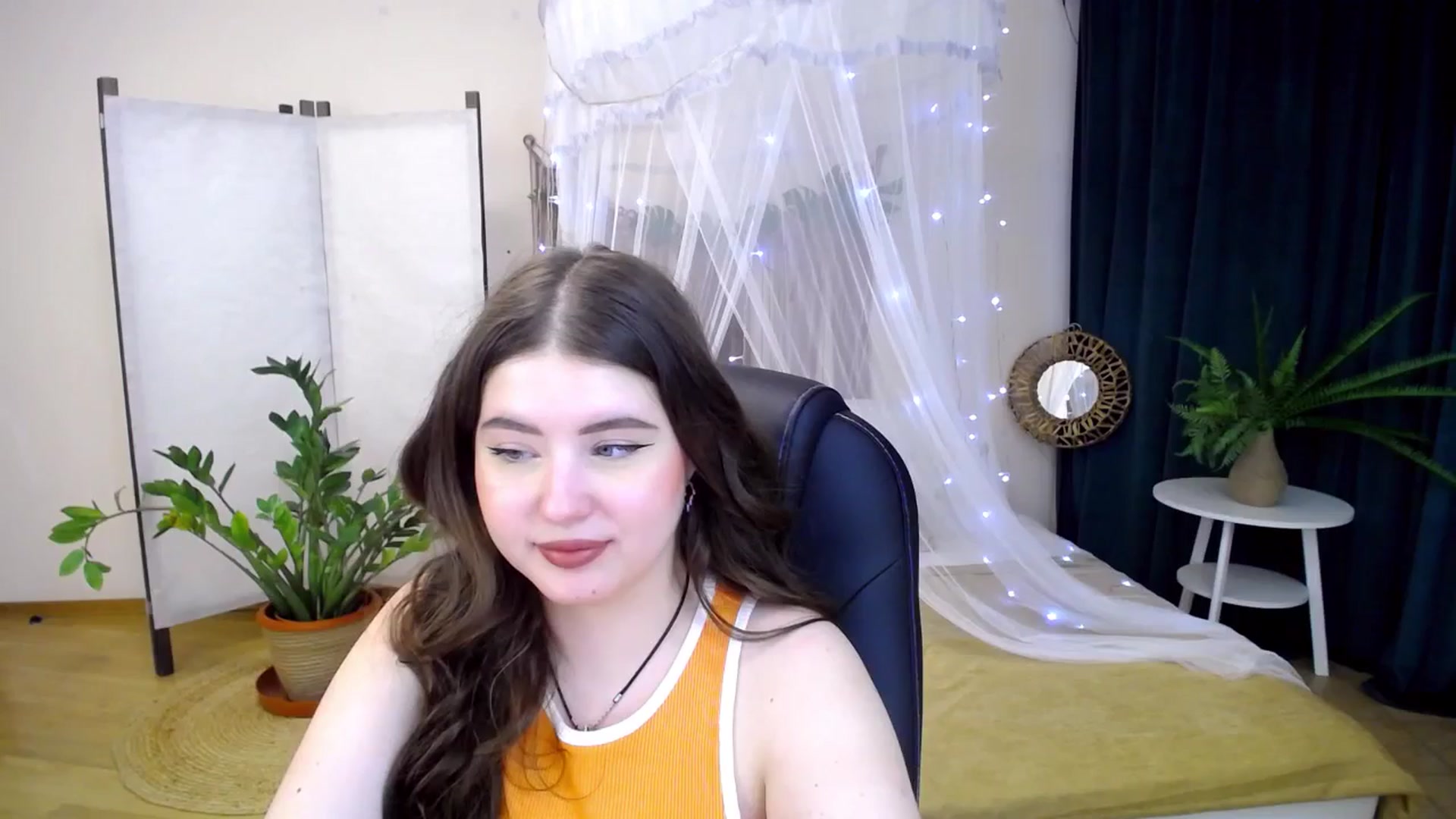 Gallery image thumbnail from AdmireMyEyes's myfreecams stream on, 01/17/2025, 08:45 image 5 of 20