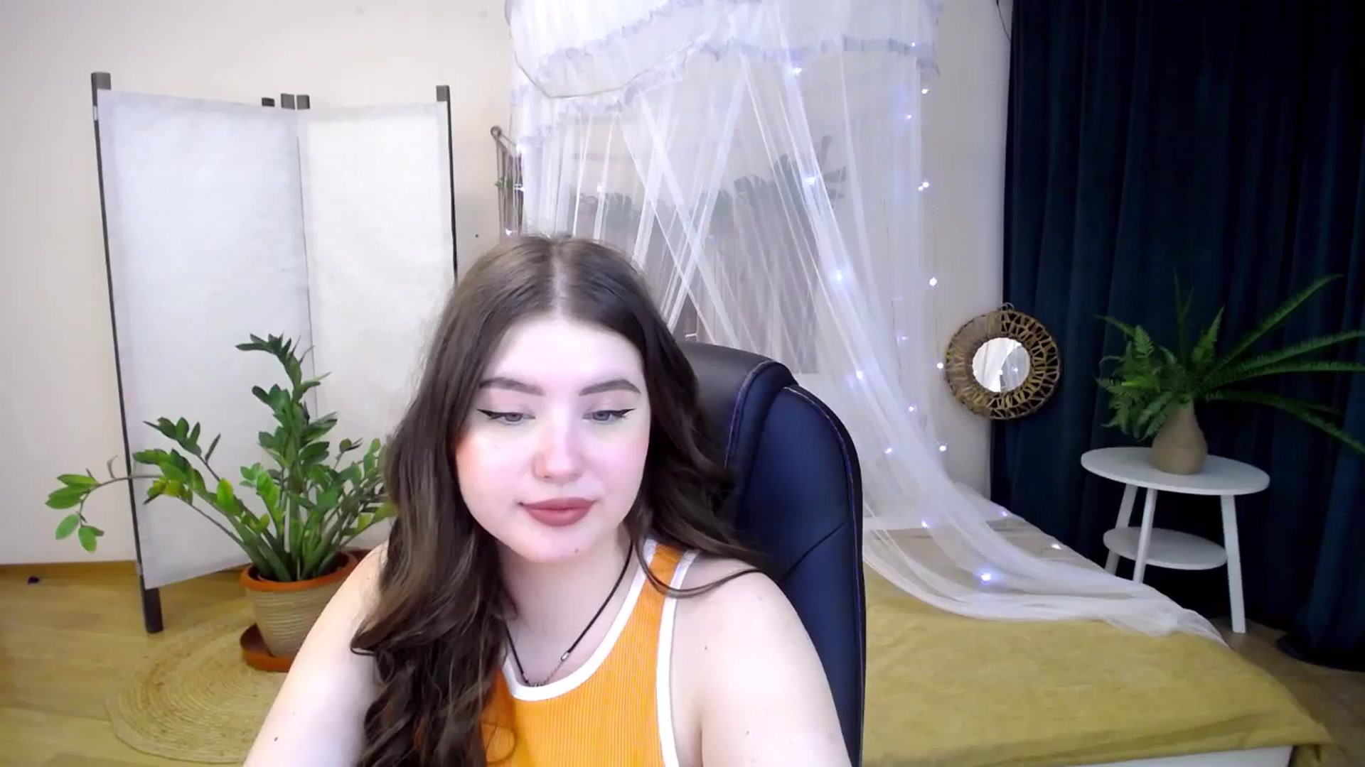 Gallery image thumbnail from AdmireMyEyes's myfreecams stream on, 01/17/2025, 08:45 image 9 of 20
