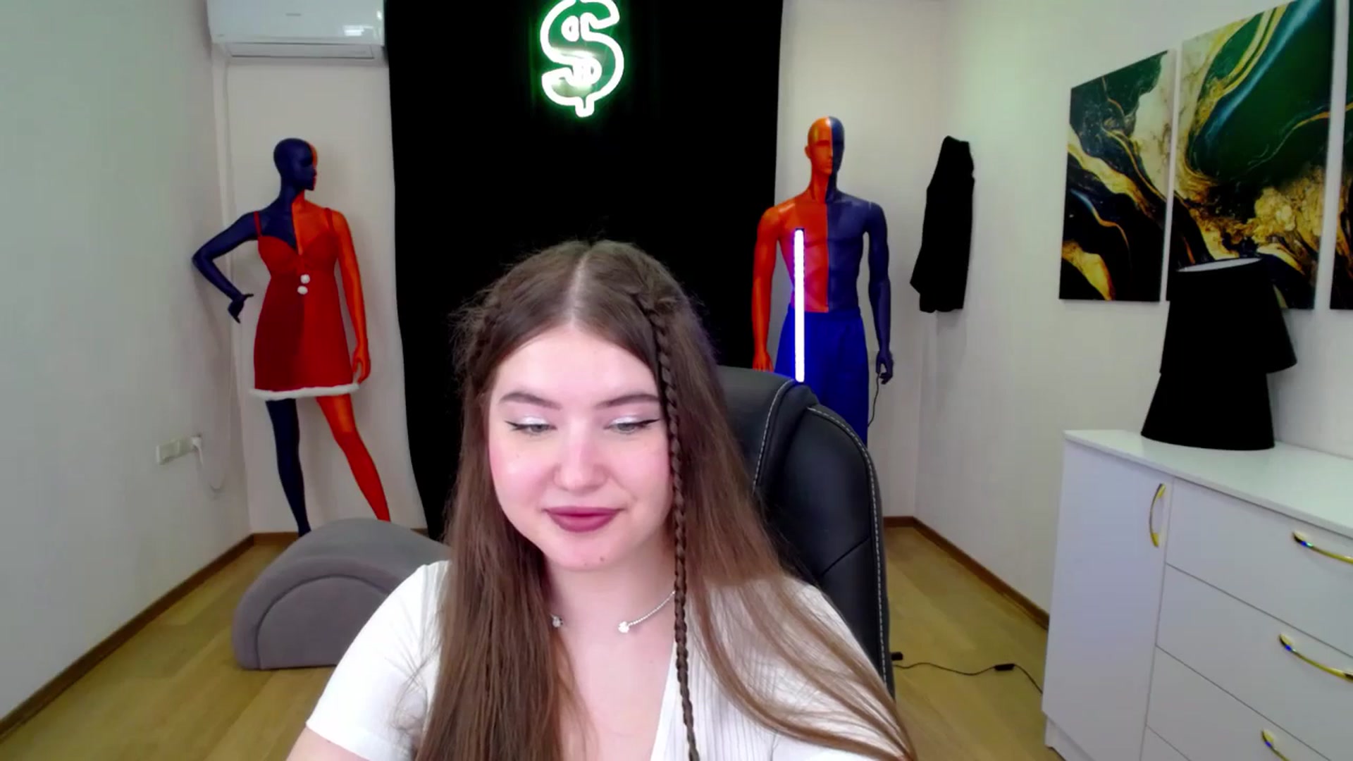 Gallery image thumbnail from AdmireMyEyes's myfreecams stream on, 01/18/2025, 19:44 image 8 of 20