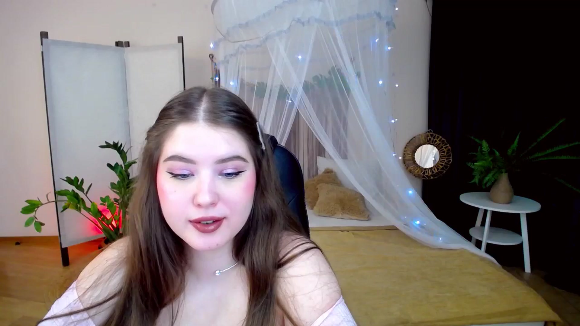 Gallery image thumbnail from AdmireMyEyes's myfreecams stream on, 01/19/2025, 19:50 image 16 of 20