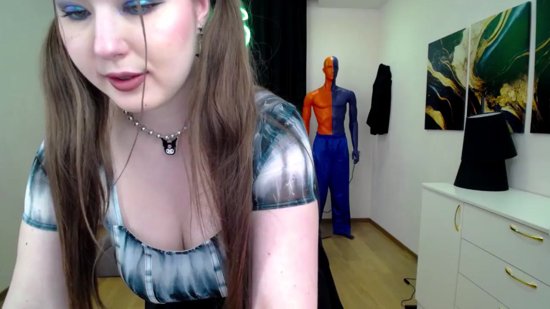 Gallery image thumbnail from AdmireMyEyes's myfreecams stream on, 01/20/2025, 19:47 image 7 of 20
