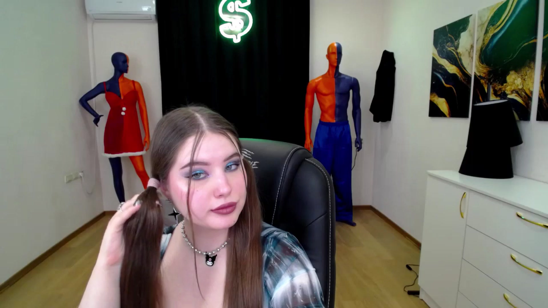 Gallery image thumbnail from AdmireMyEyes's myfreecams stream on, 01/20/2025, 23:48 image 12 of 20