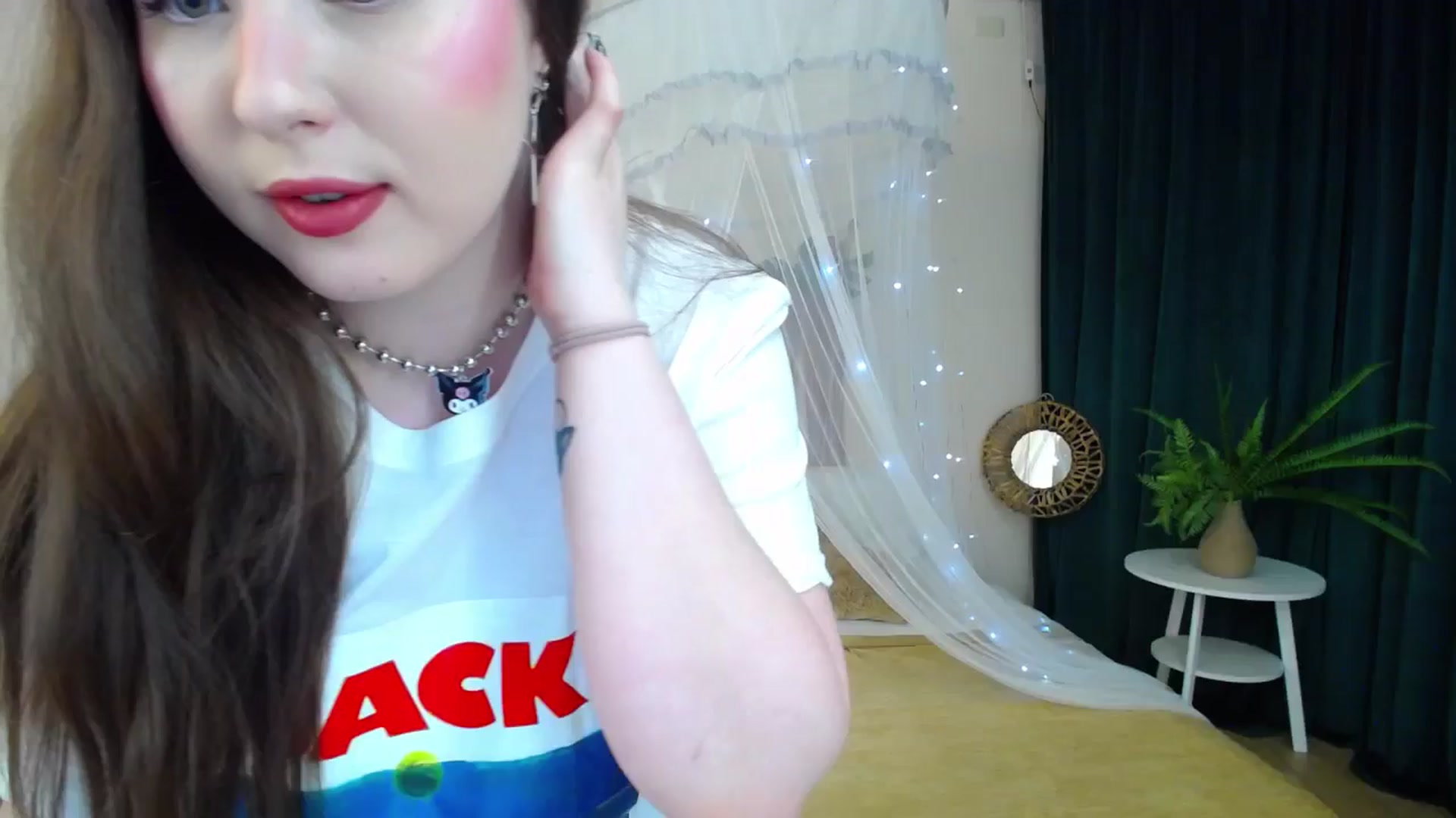 Gallery image thumbnail from AdmireMyEyes's myfreecams stream on, 01/21/2025, 19:46 image 7 of 20