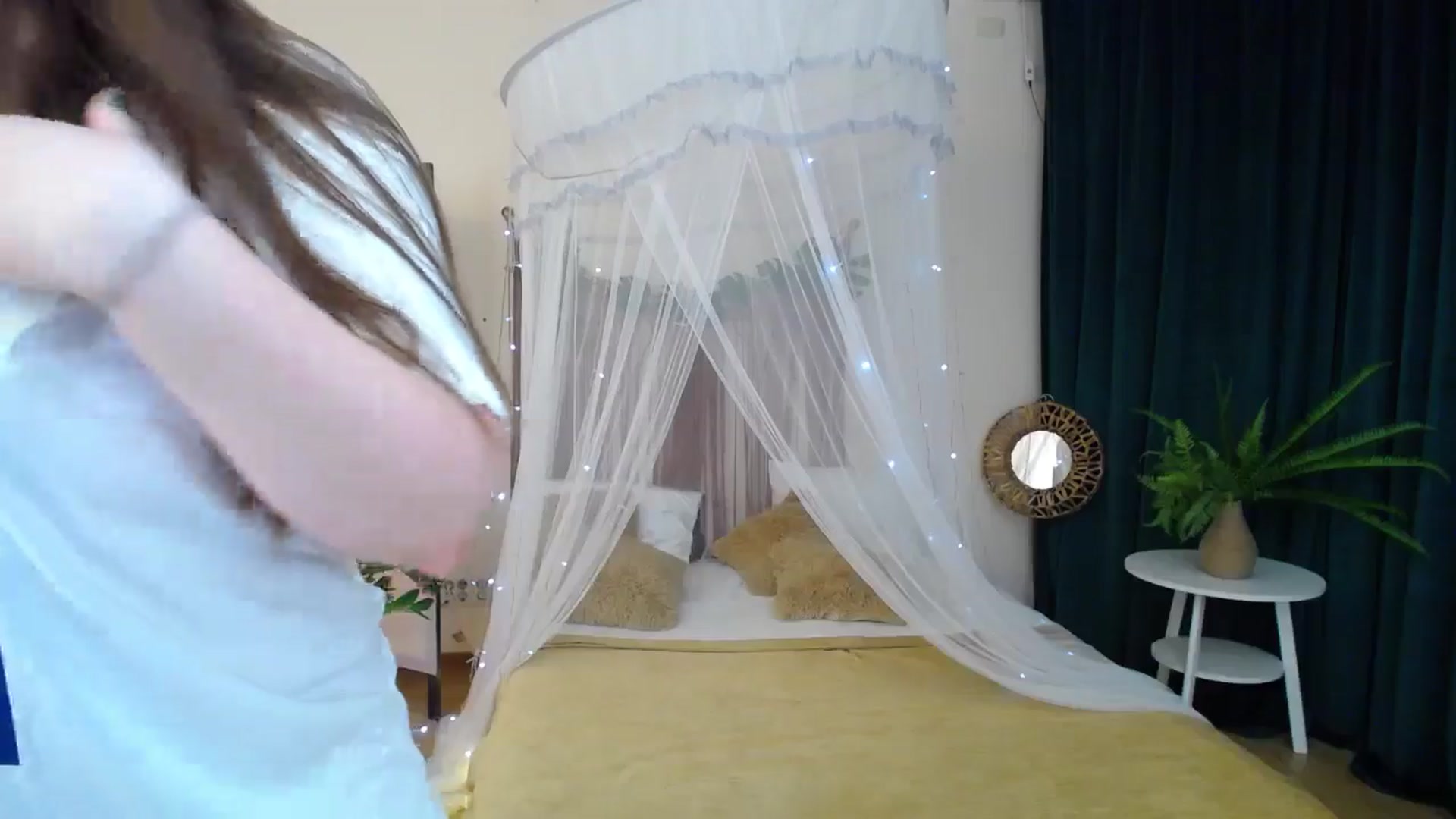 Gallery image thumbnail from AdmireMyEyes's myfreecams stream on, 01/21/2025, 19:46 image 6 of 20