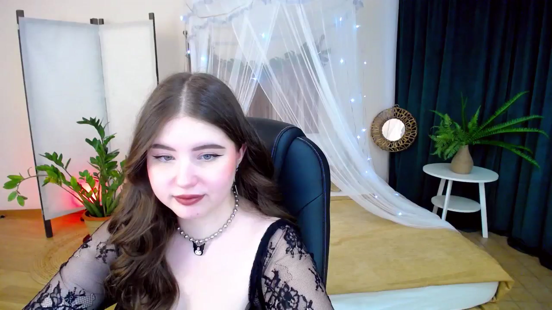Gallery image thumbnail from AdmireMyEyes's myfreecams stream on, 01/24/2025, 07:35 image 4 of 20