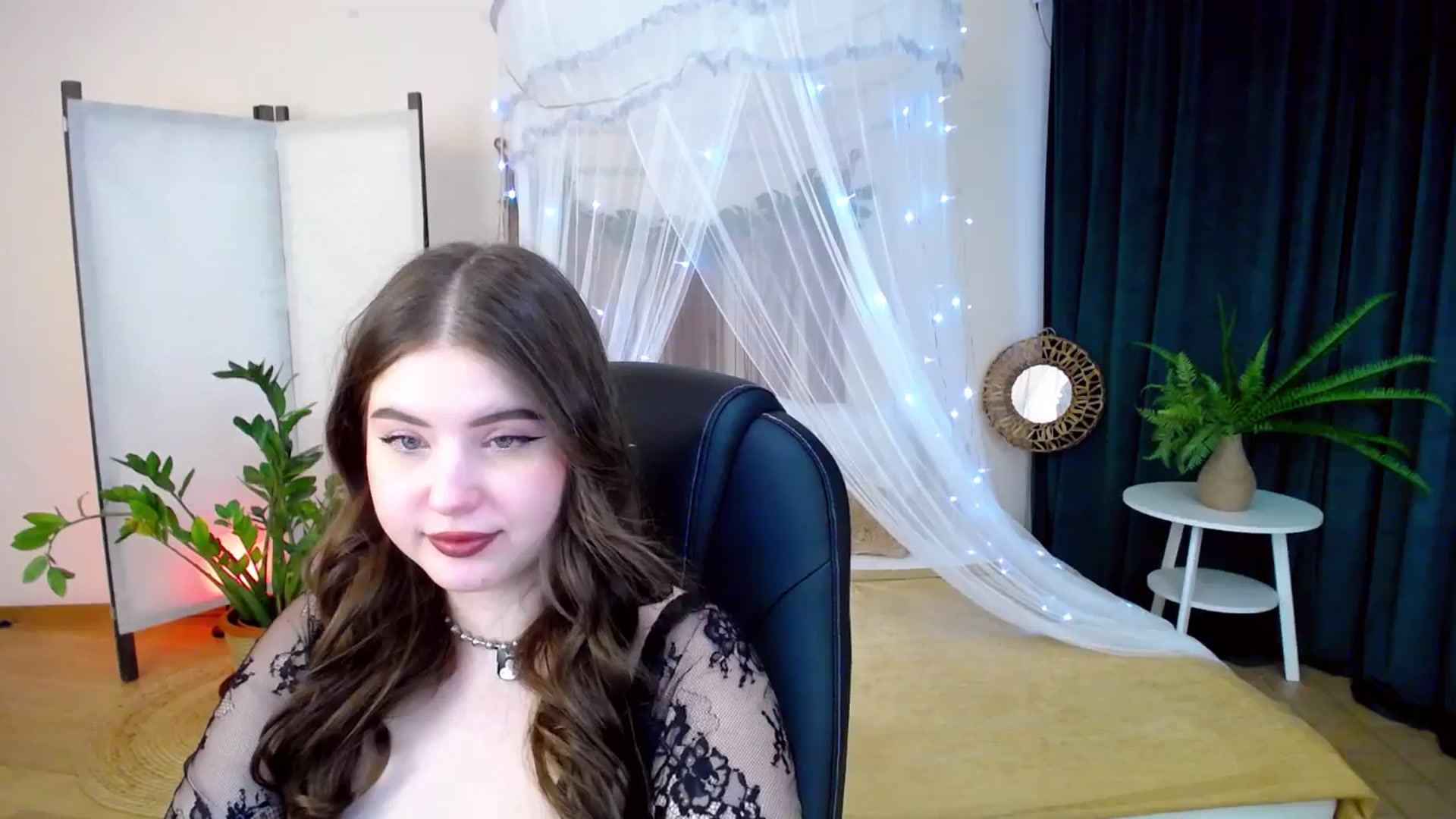 Gallery image thumbnail from AdmireMyEyes's myfreecams stream on, 01/24/2025, 09:26 image 11 of 20