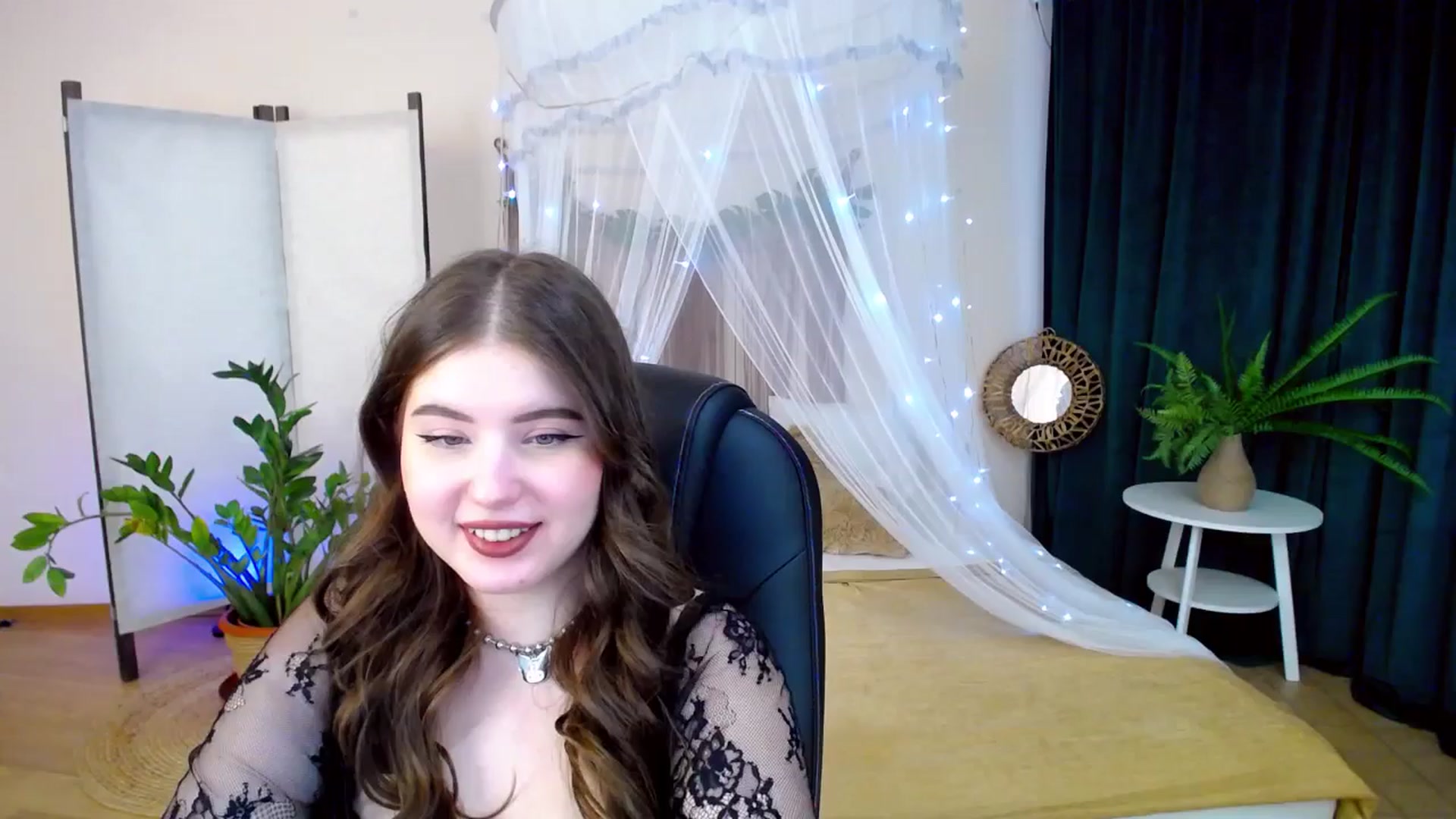 Gallery image thumbnail from AdmireMyEyes's myfreecams stream on, 01/24/2025, 09:26 image 5 of 20