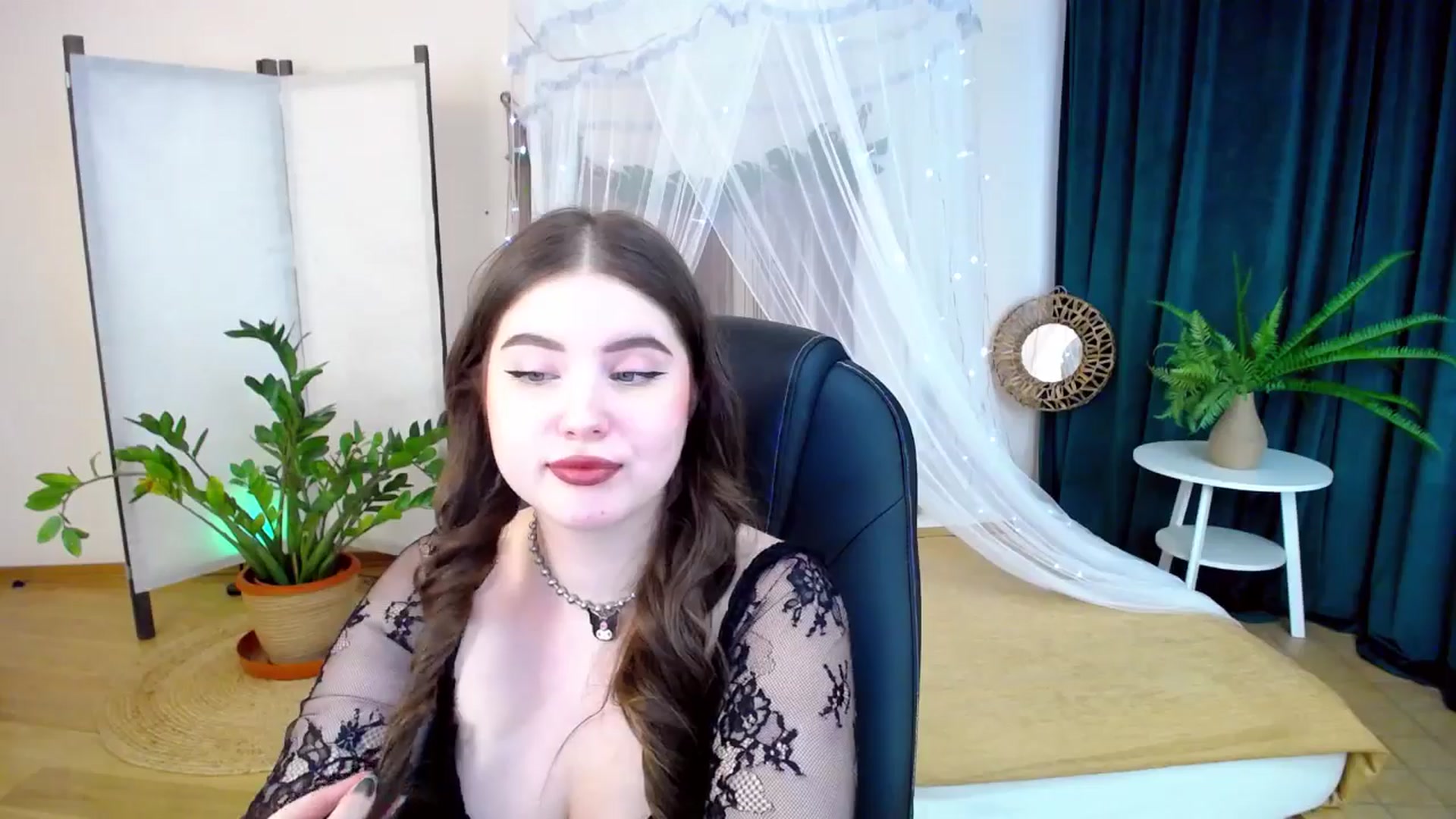 Gallery image thumbnail from AdmireMyEyes's myfreecams stream on, 01/24/2025, 09:47 image 11 of 20