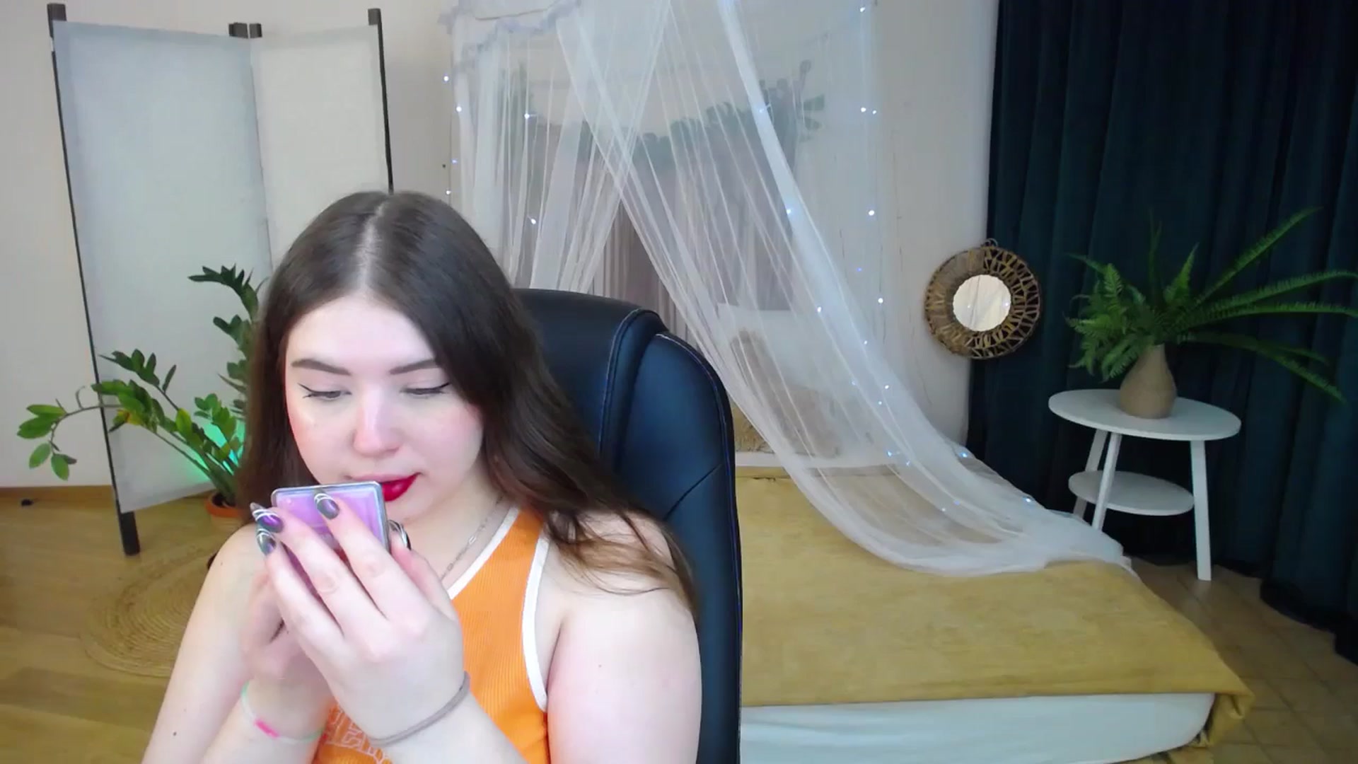 Gallery image thumbnail from AdmireMyEyes's myfreecams stream on, 01/26/2025, 10:46 image 6 of 20