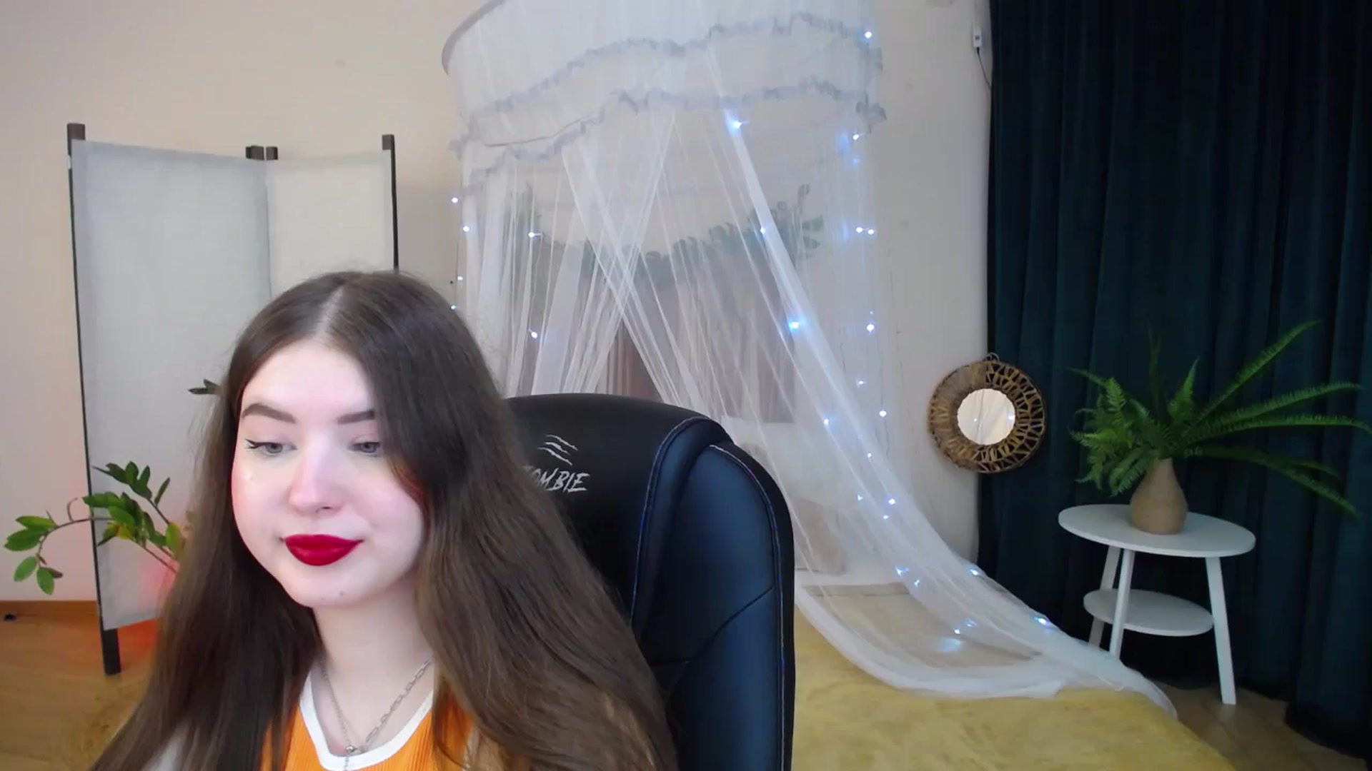 Gallery image thumbnail from AdmireMyEyes's myfreecams stream on, 01/26/2025, 11:36 image 13 of 20