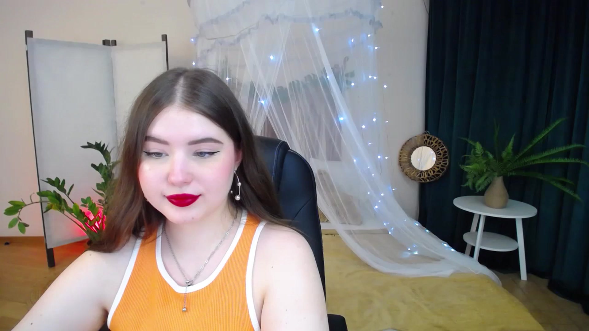 Gallery image thumbnail from AdmireMyEyes's myfreecams stream on, 01/26/2025, 11:36 image 3 of 20