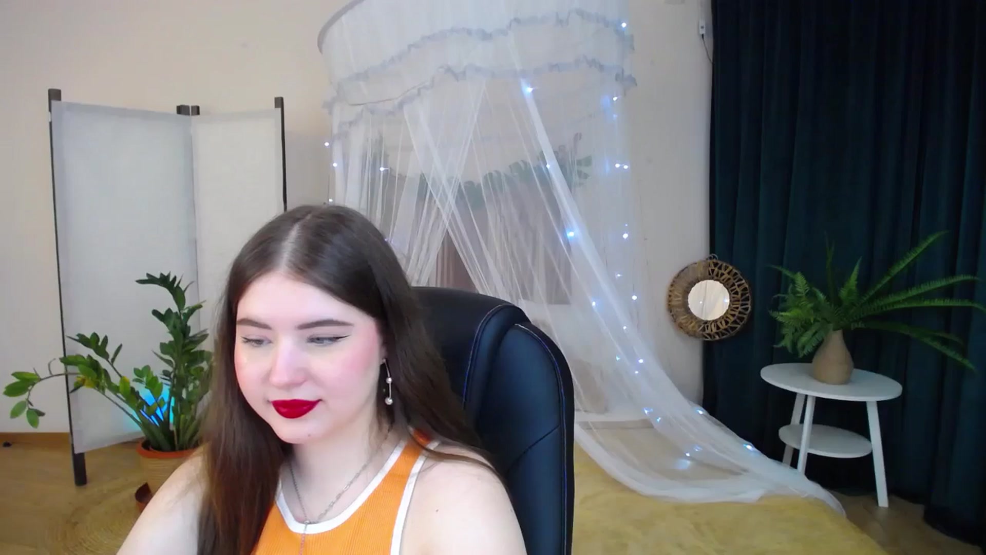 Gallery image thumbnail from AdmireMyEyes's myfreecams stream on, 01/26/2025, 11:36 image 10 of 20
