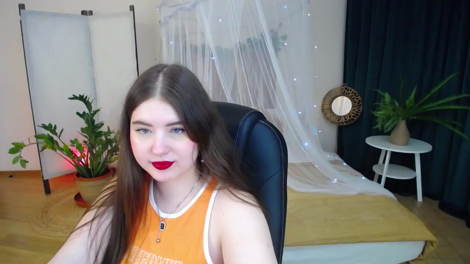Gallery image thumbnail from AdmireMyEyes's myfreecams stream on, 01/26/2025, 13:56 image 6 of 20