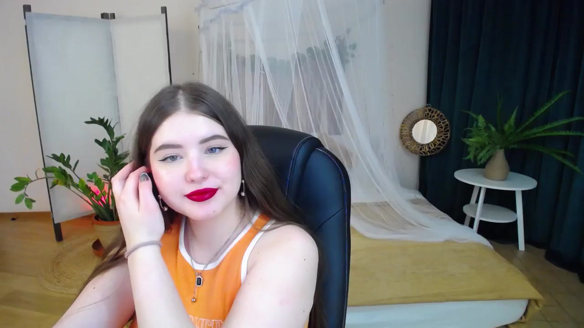 Gallery image thumbnail from AdmireMyEyes's myfreecams stream on, 01/26/2025, 13:56 image 5 of 20
