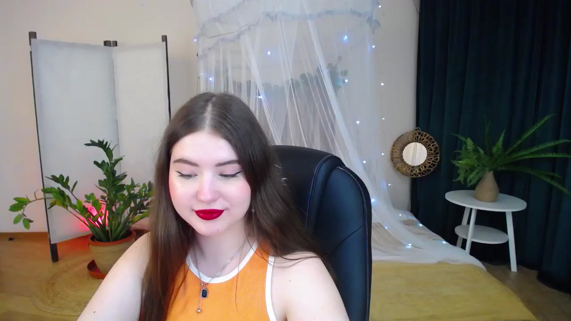 Gallery image thumbnail from AdmireMyEyes's myfreecams stream on, 01/26/2025, 13:56 image 14 of 20