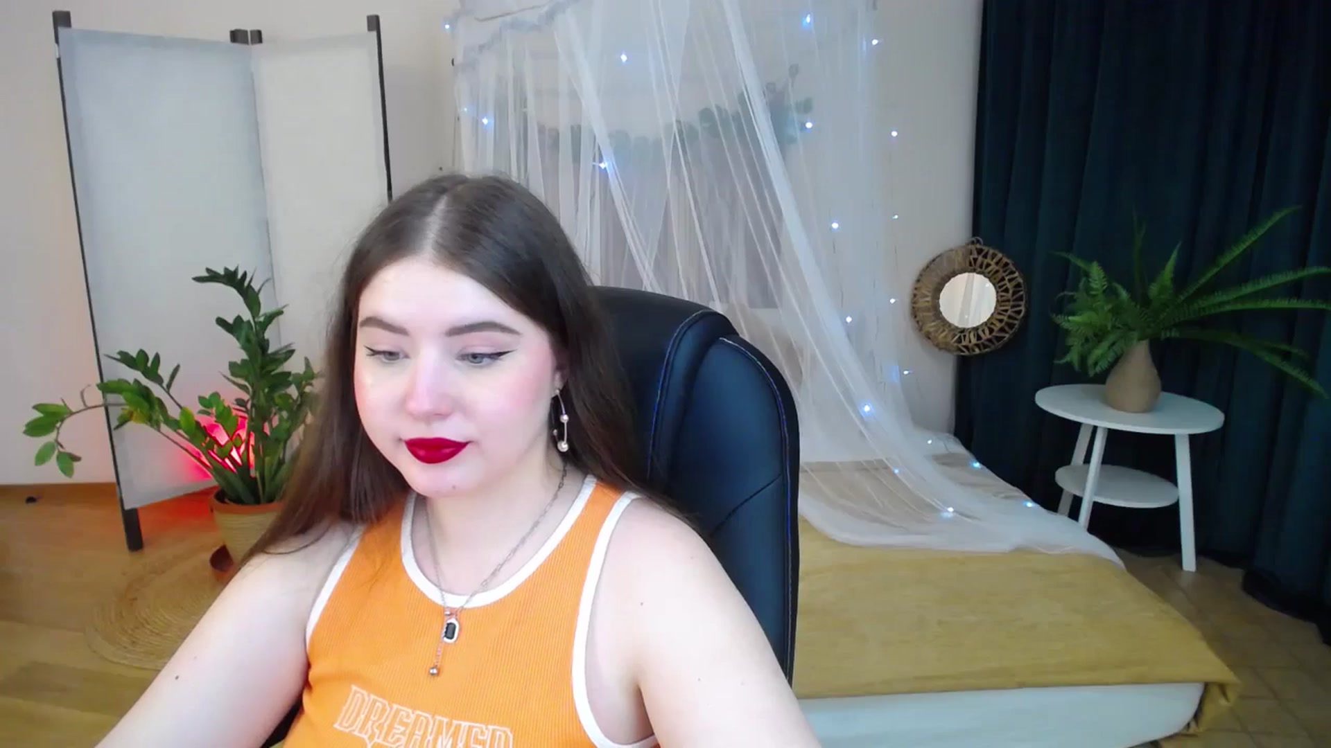 Gallery image thumbnail from AdmireMyEyes's myfreecams stream on, 01/26/2025, 13:56 image 2 of 20