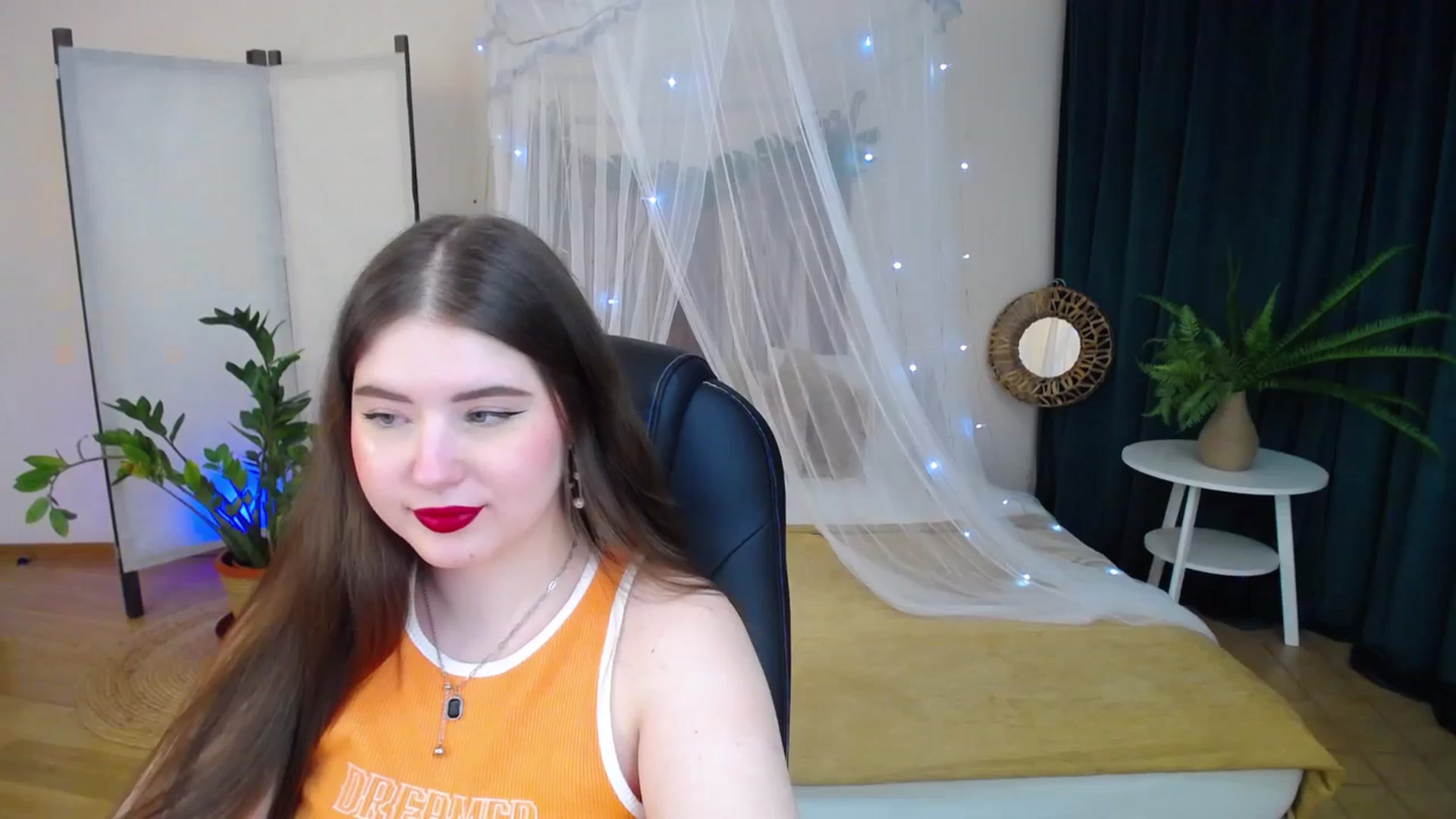 Gallery image thumbnail from AdmireMyEyes's myfreecams stream on, 01/26/2025, 14:30 image 6 of 20