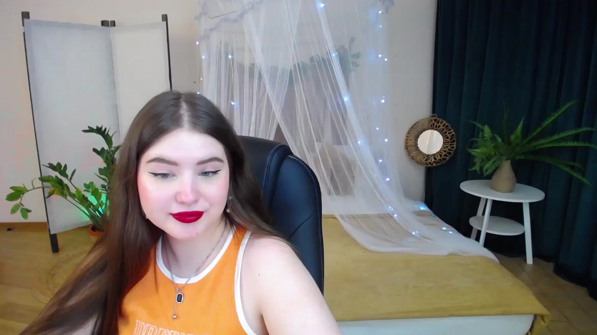 Gallery image thumbnail from AdmireMyEyes's myfreecams stream on, 01/26/2025, 14:30 image 4 of 20