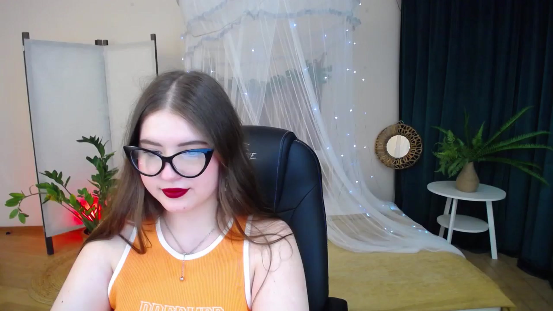 Gallery image thumbnail from AdmireMyEyes's myfreecams stream on, 01/26/2025, 16:47 image 8 of 20