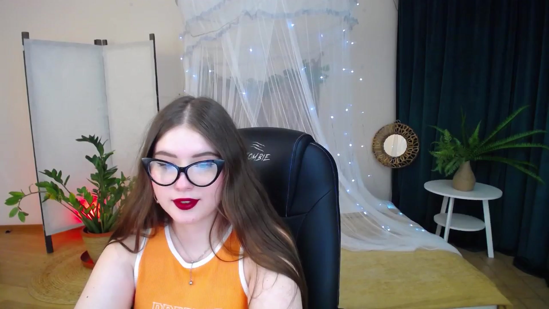 Gallery image thumbnail from AdmireMyEyes's myfreecams stream on, 01/26/2025, 16:47 image 3 of 20