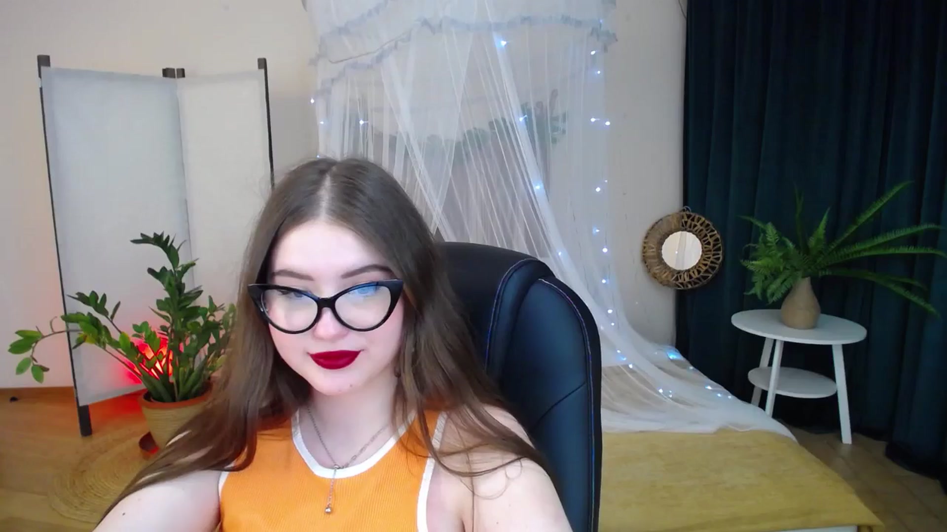 Gallery image thumbnail from AdmireMyEyes's myfreecams stream on, 01/26/2025, 16:47 image 10 of 20