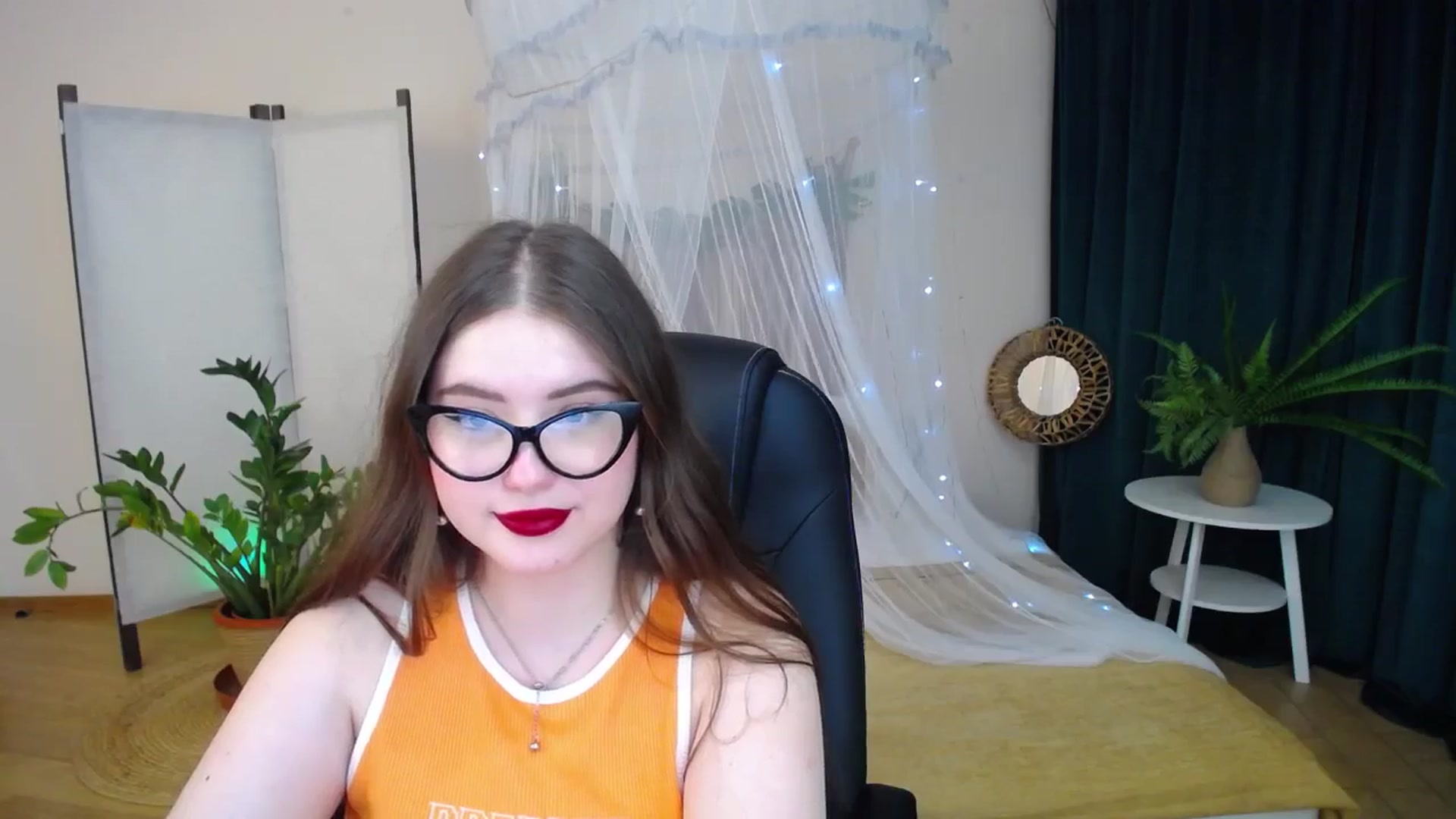 Gallery image thumbnail from AdmireMyEyes's myfreecams stream on, 01/26/2025, 16:47 image 6 of 20