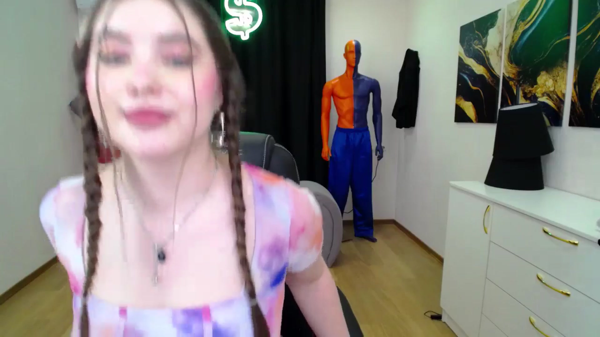 Gallery image thumbnail from AdmireMyEyes's myfreecams stream on, 01/27/2025, 19:43 image 7 of 20