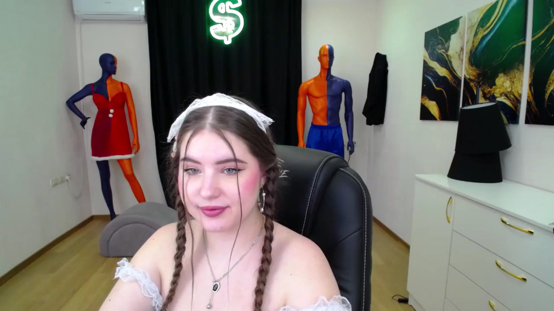 Gallery image thumbnail from AdmireMyEyes's myfreecams stream on, 01/28/2025, 01:07 image 6 of 20