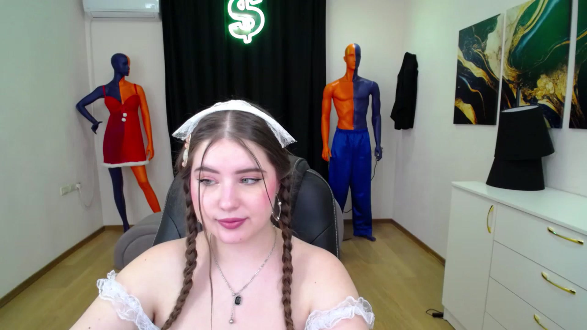 Gallery image thumbnail from AdmireMyEyes's myfreecams stream on, 01/28/2025, 02:23 image 1 of 20
