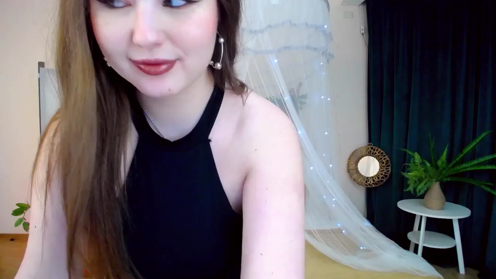 Gallery image thumbnail from AdmireMyEyes's myfreecams stream on, 01/28/2025, 18:52 image 18 of 20