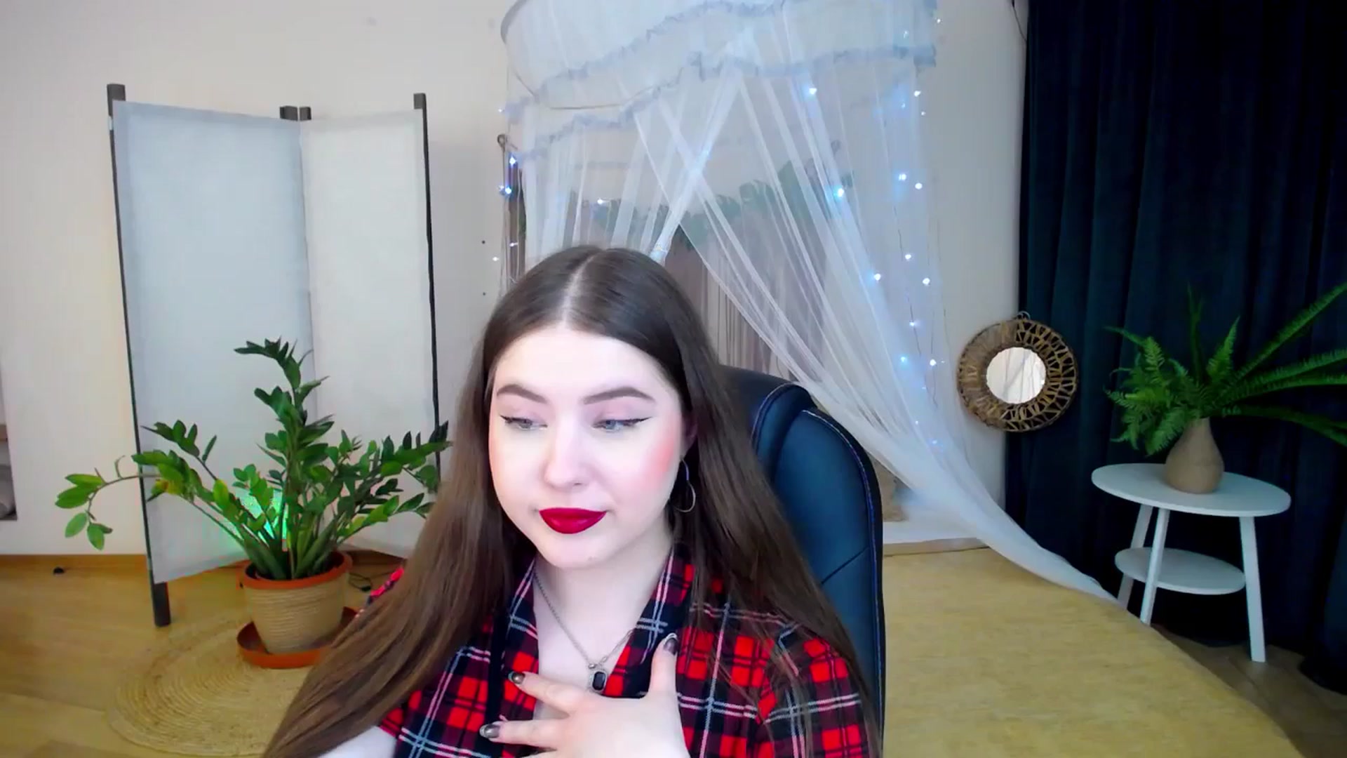 Gallery image thumbnail from AdmireMyEyes's myfreecams stream on, 01/31/2025, 19:45 image 20 of 20