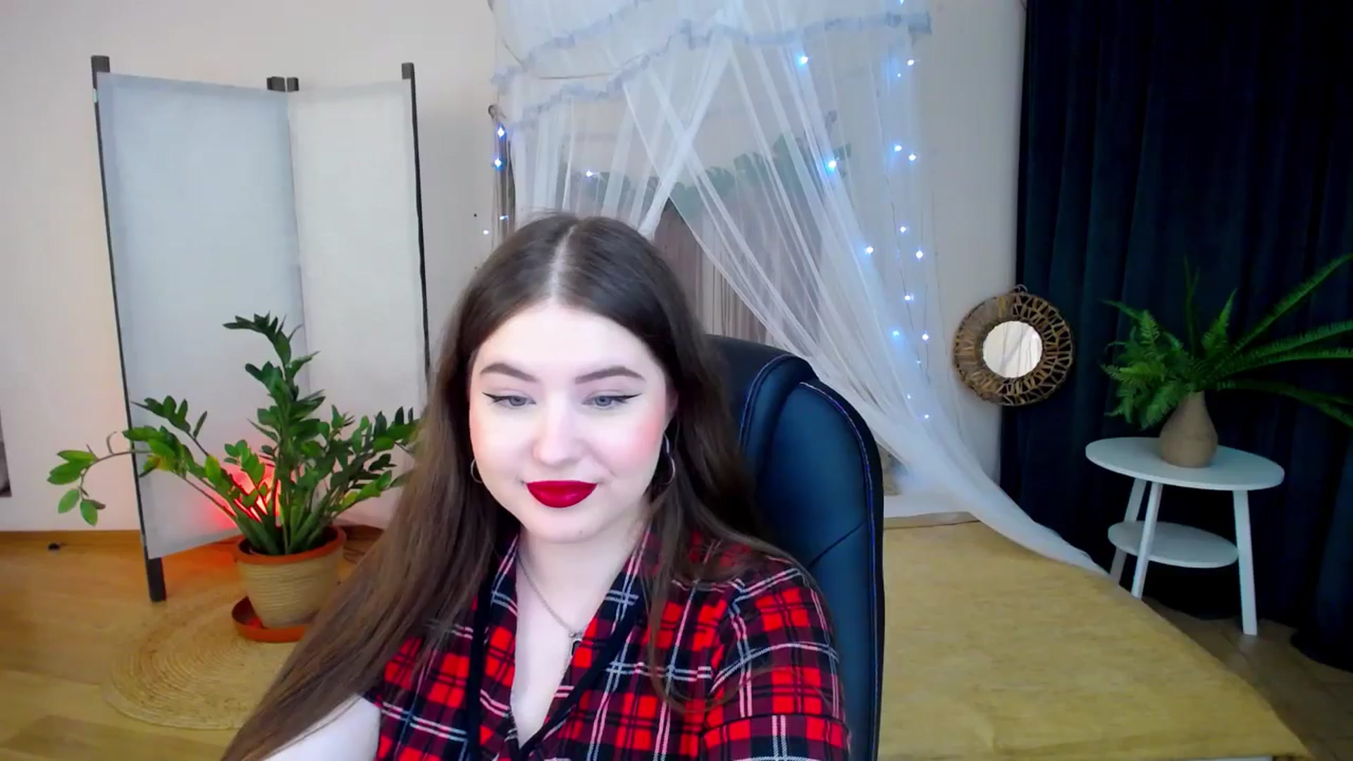 Gallery image thumbnail from AdmireMyEyes's myfreecams stream on, 01/31/2025, 19:45 image 13 of 20
